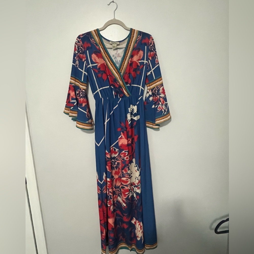 Flying Tomato Plunge Neck Maxi Dress Sz S